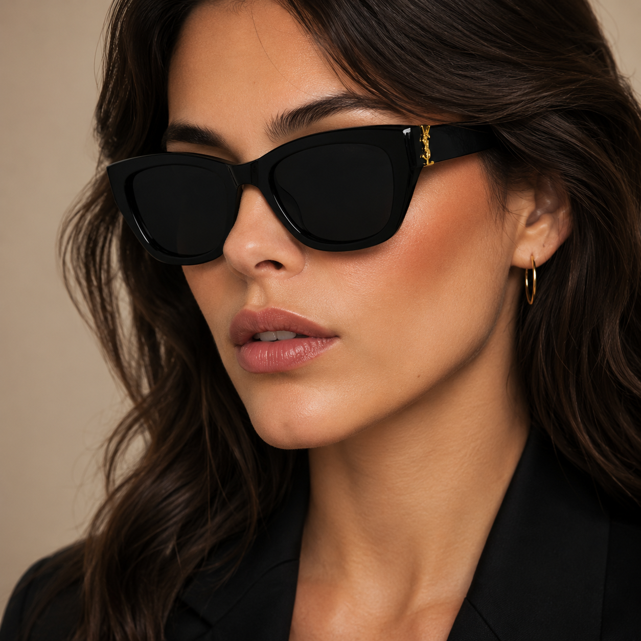 Saint Laurent SL M153 001 — on face view 2